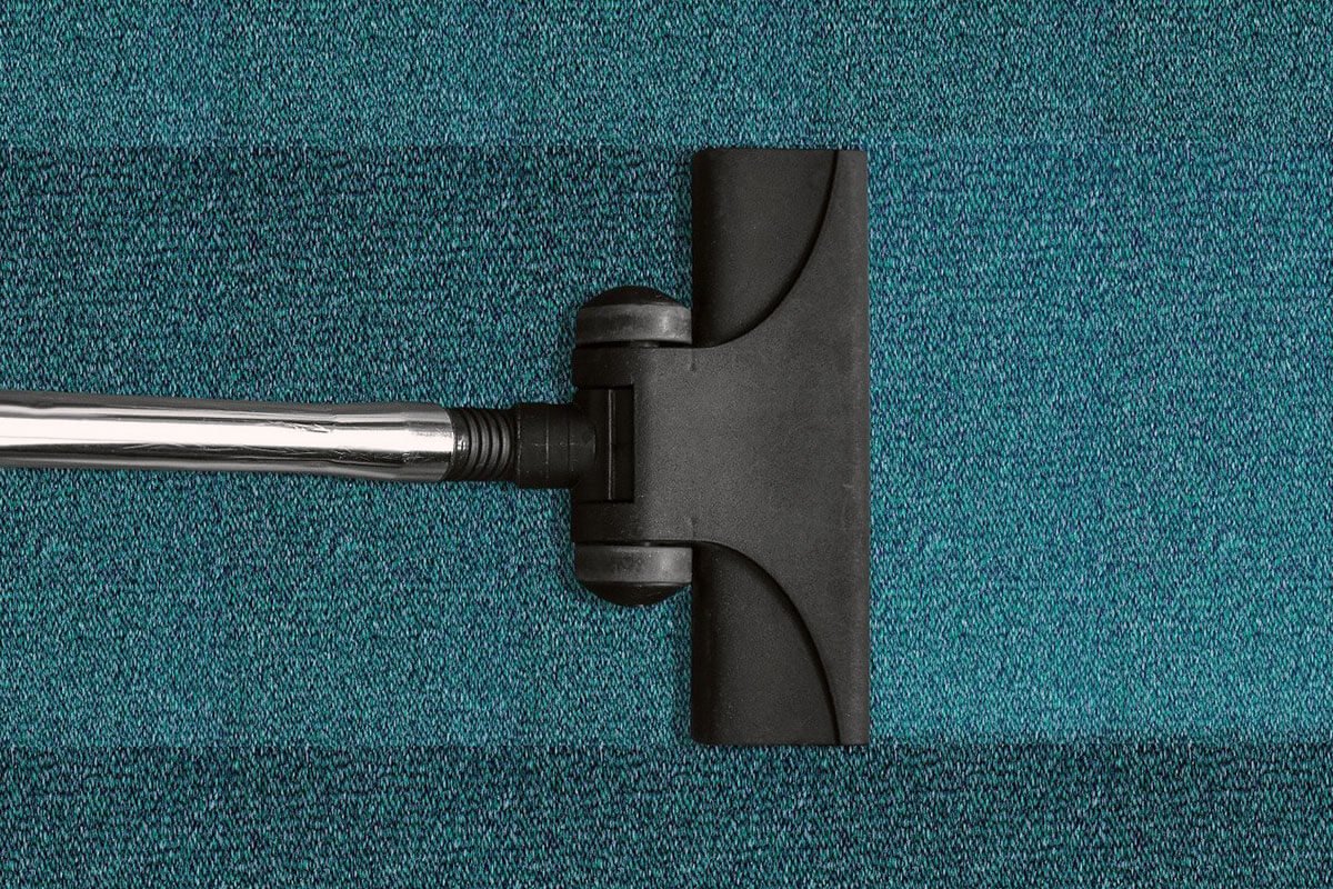 Vacuums & Floor Care